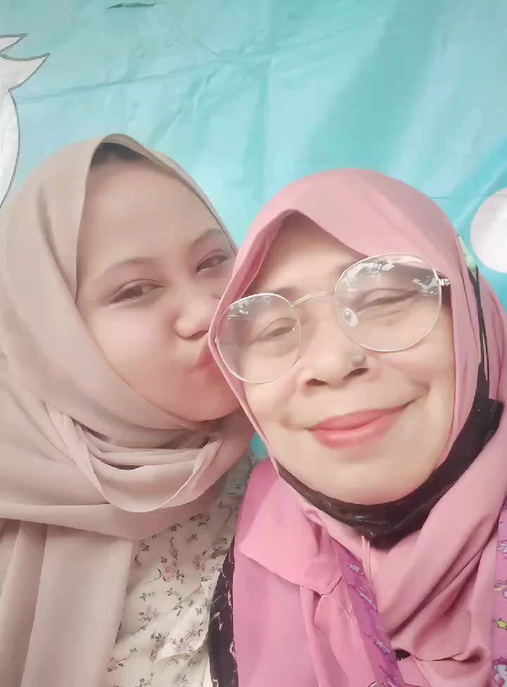 @Bundha Rosa23*