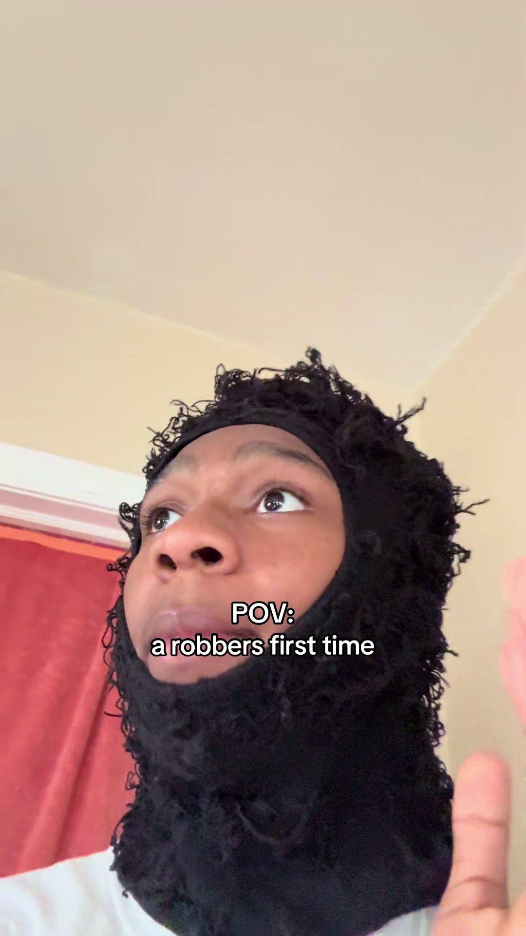 @⃟