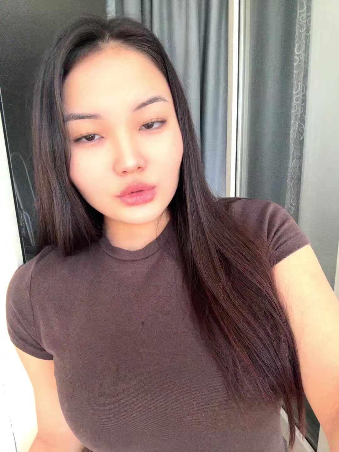 @aknurkaa