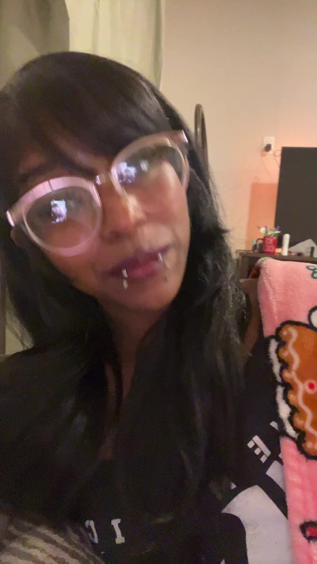 @🗿