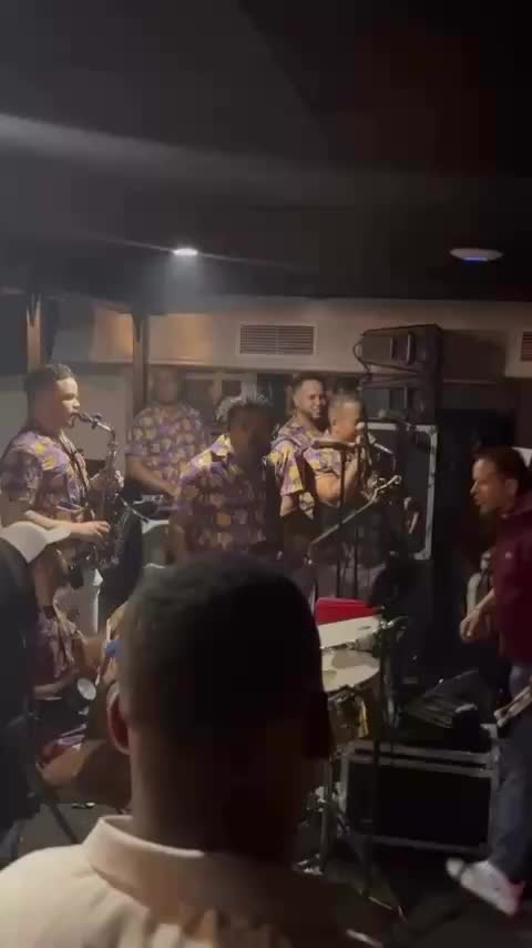 @Banda solida