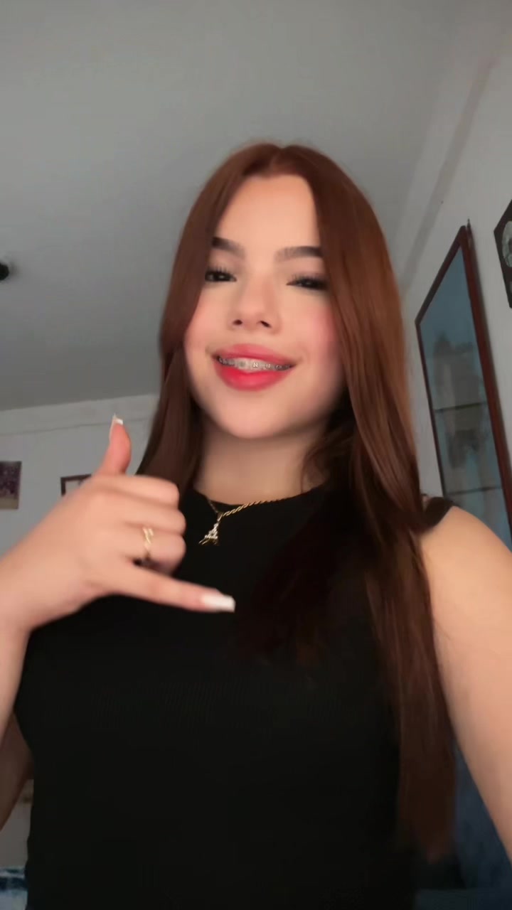@Anais