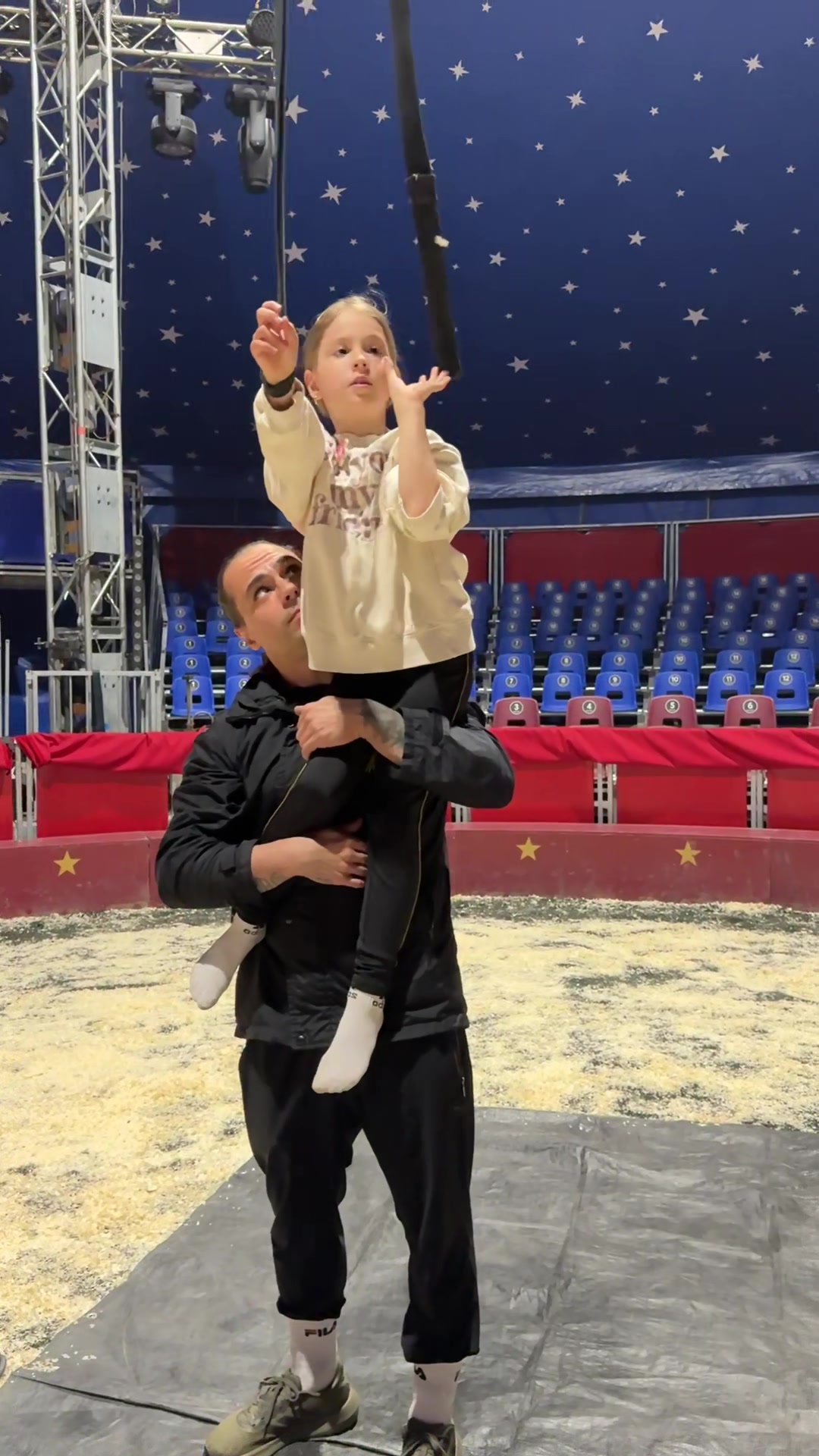 @wow_family_circus