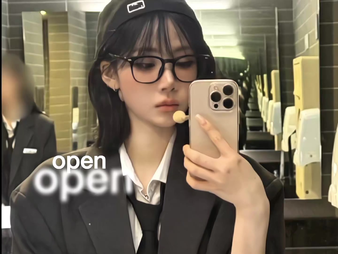 @luvoncewav⁹&sup2;⁴