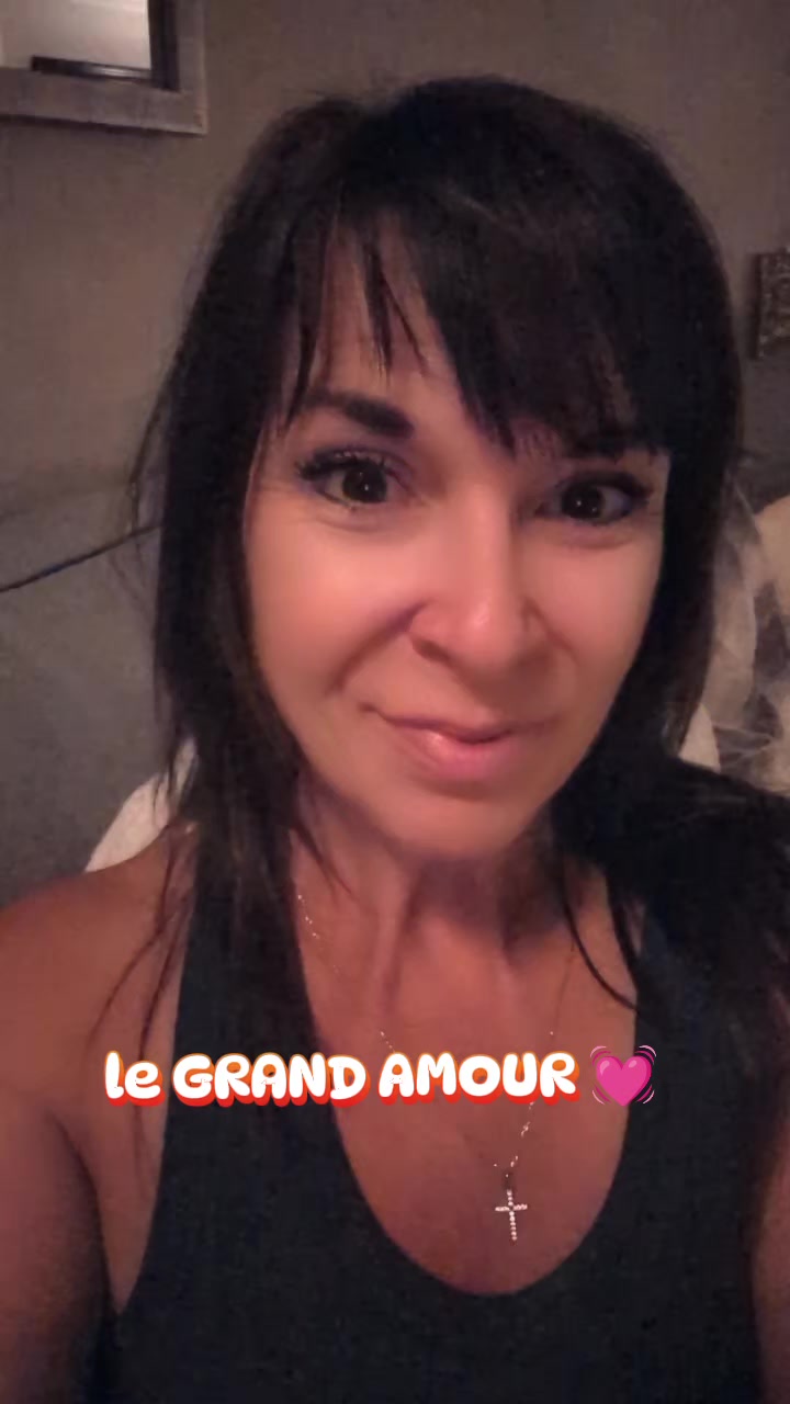 @Karinelumiere
