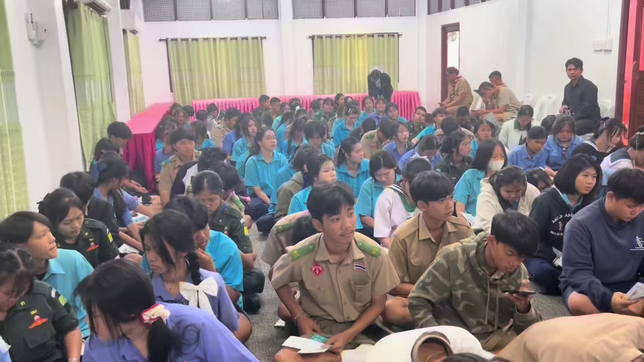 @อ.แนะแนวโรงเรียนเอเชียบริบาล