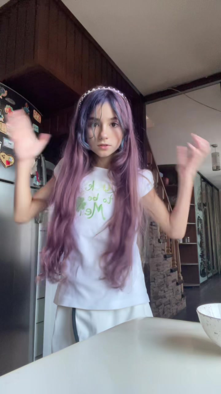 @🌸Арь💜кря🎀