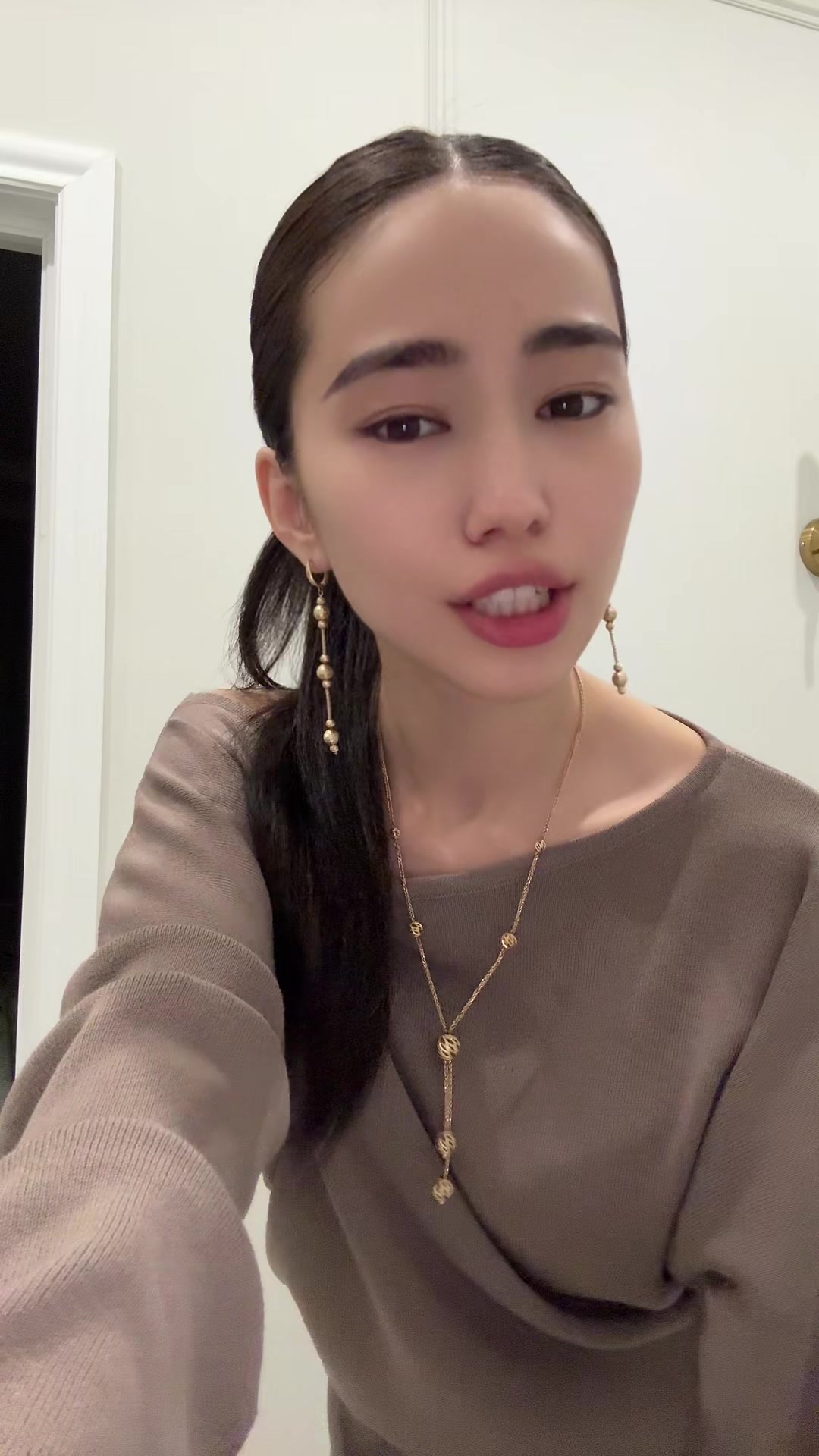 @Asselli 🧛🏻&zwj;♀️