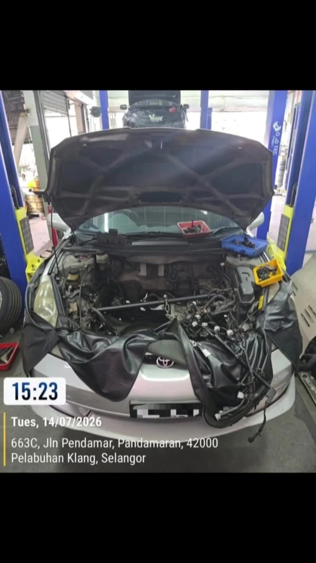 @V Max Autoworks