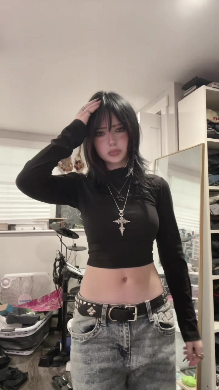 @☣️Sienna🦂