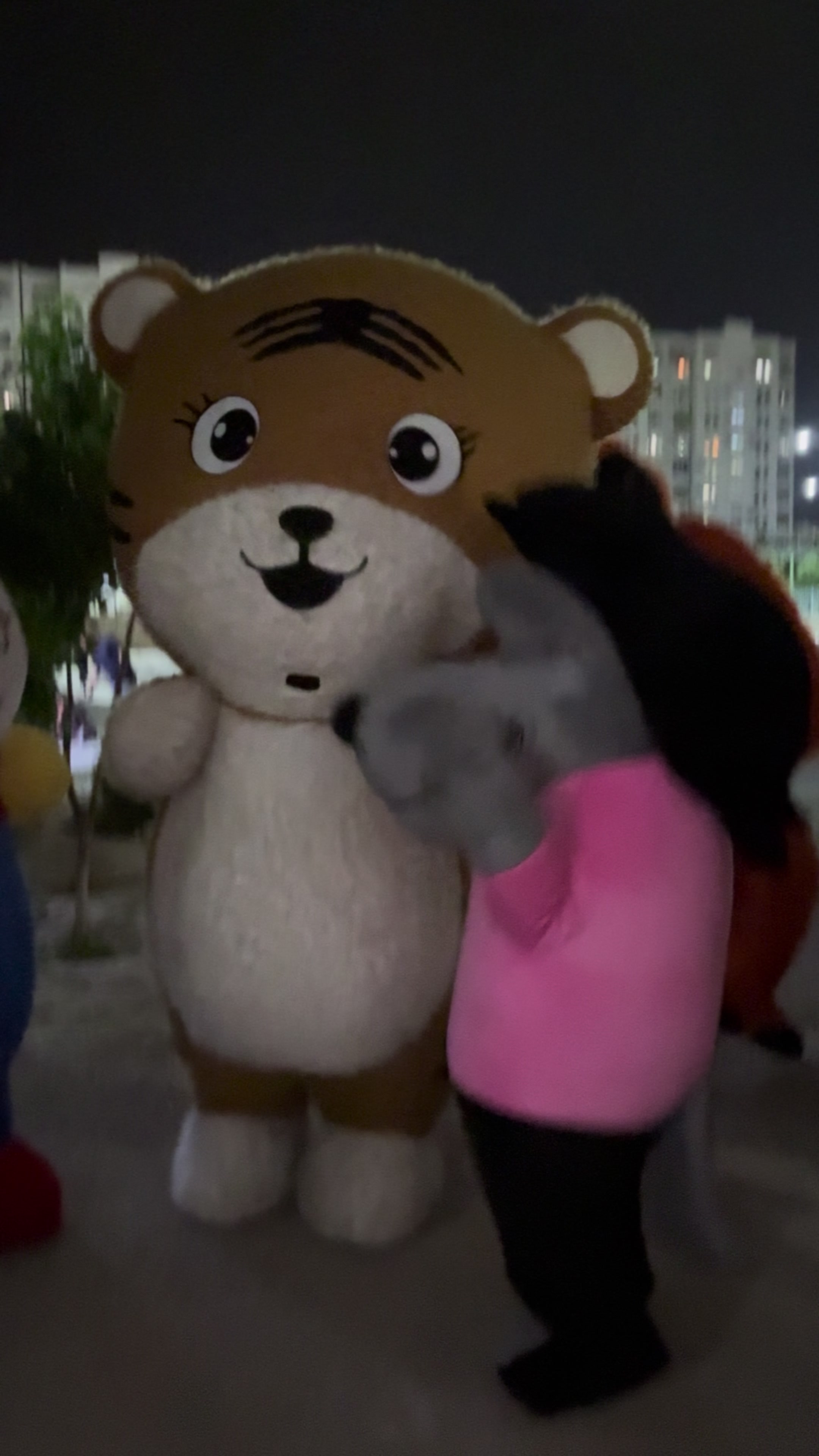 @Bear_show🐻 ✅