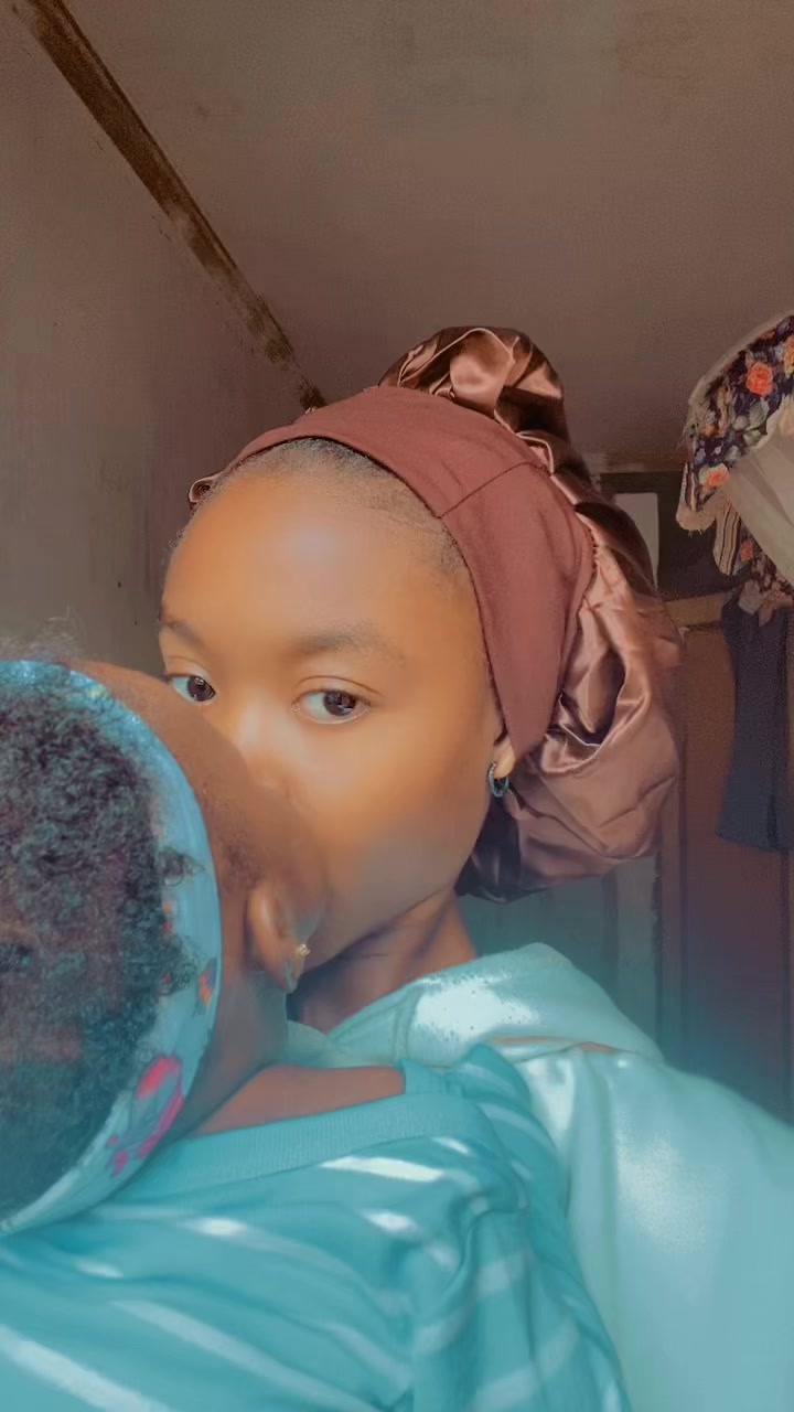 @Fadila🇨🇫