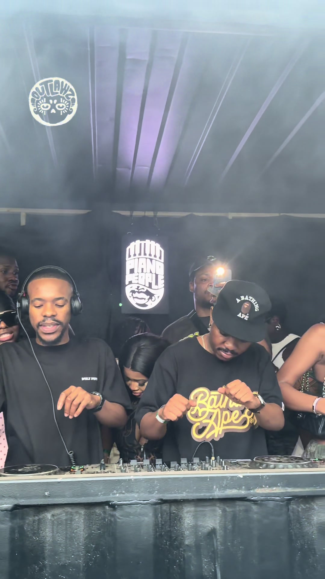 @OUTLAWZ