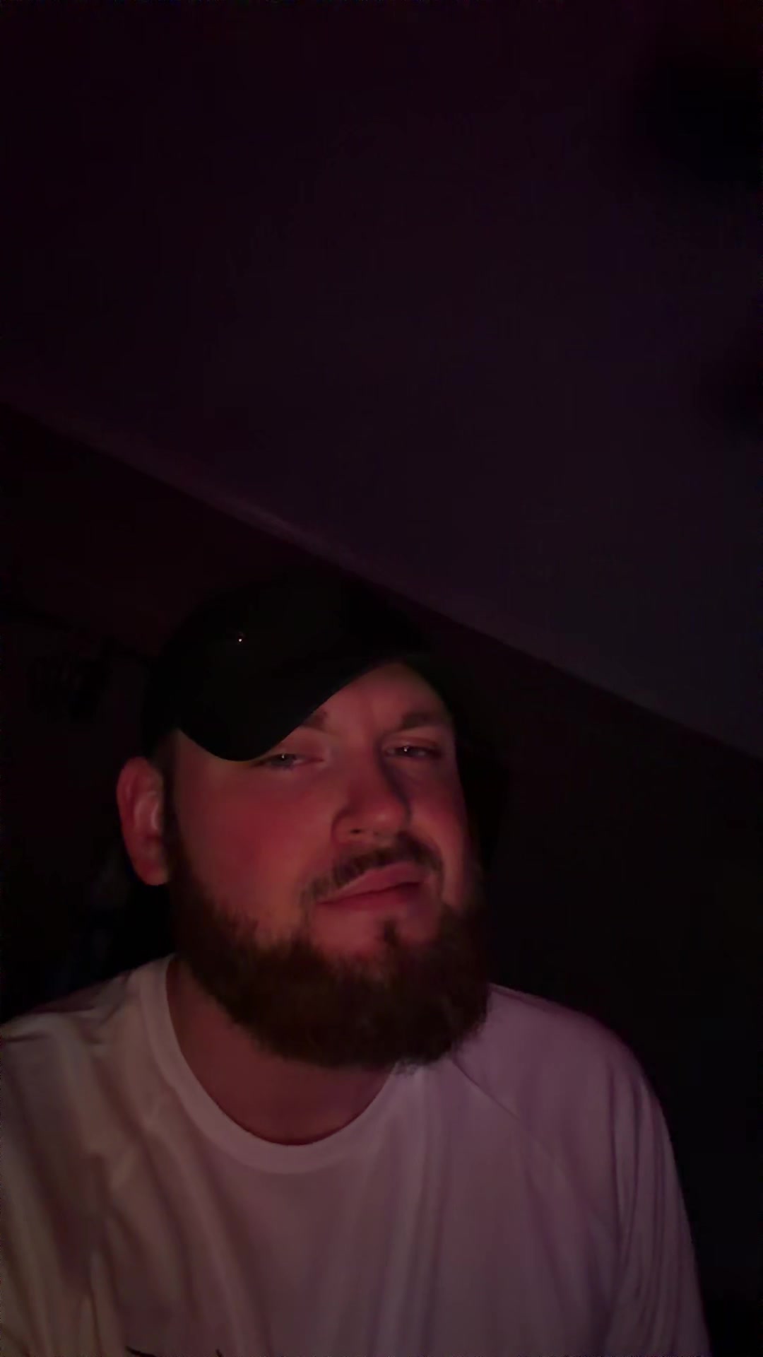 @𝕵𝖆𝖒𝖊𝖘