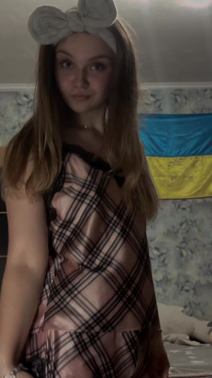 @Дашулик😋