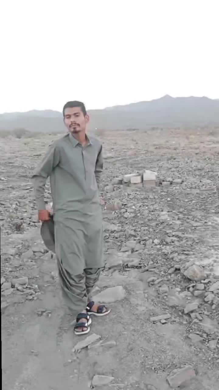 @𝗦𝗝 &hearts;︎_&hearts;︎ شاہو 🔥