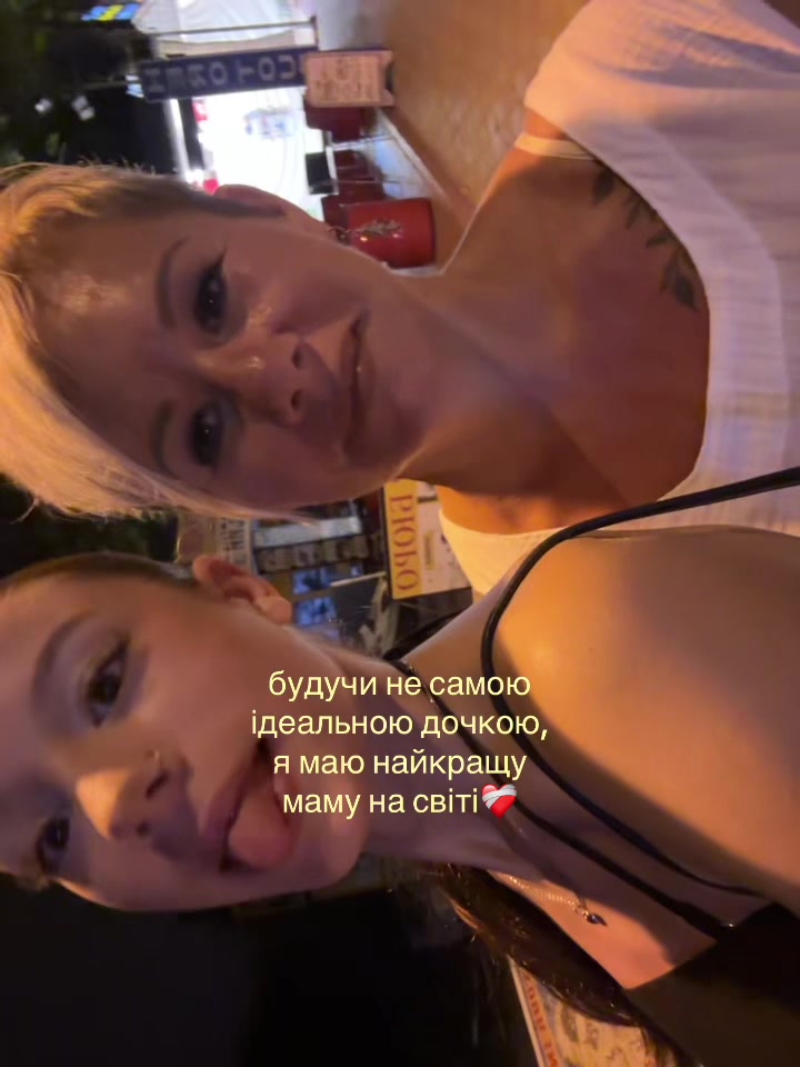 @shnyriiiks