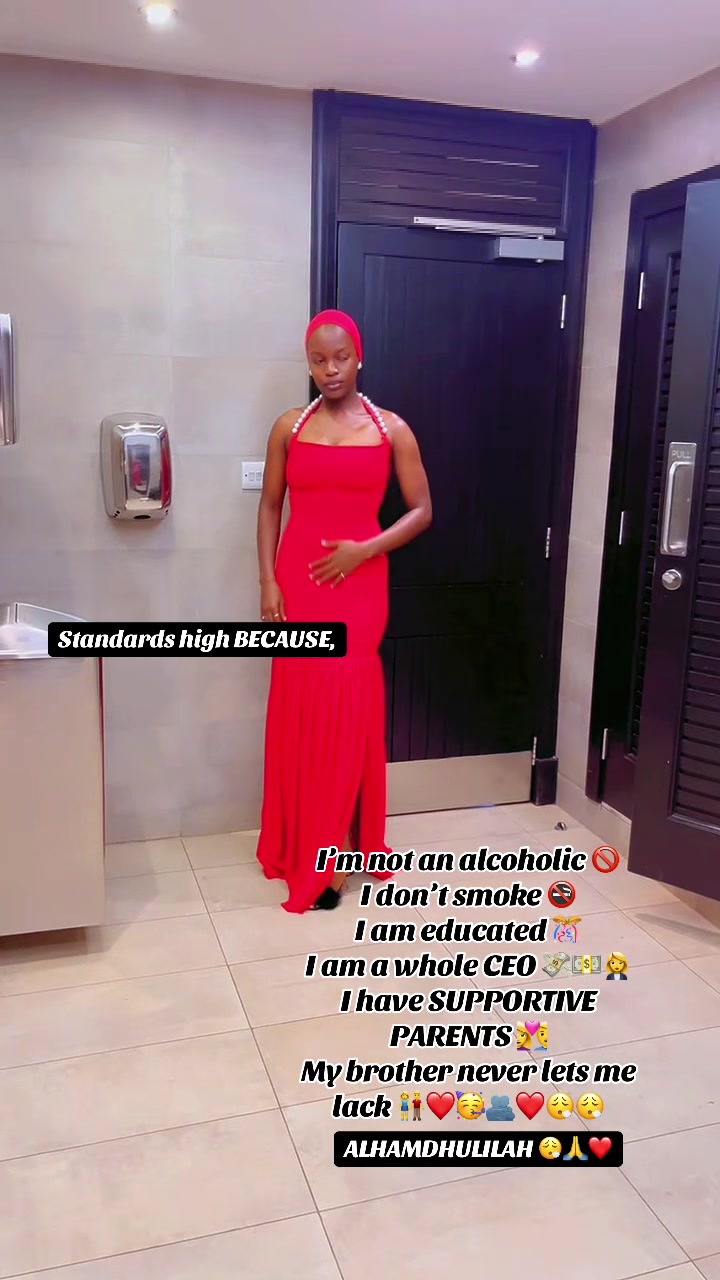 @Hamidah designs 🇺🇬