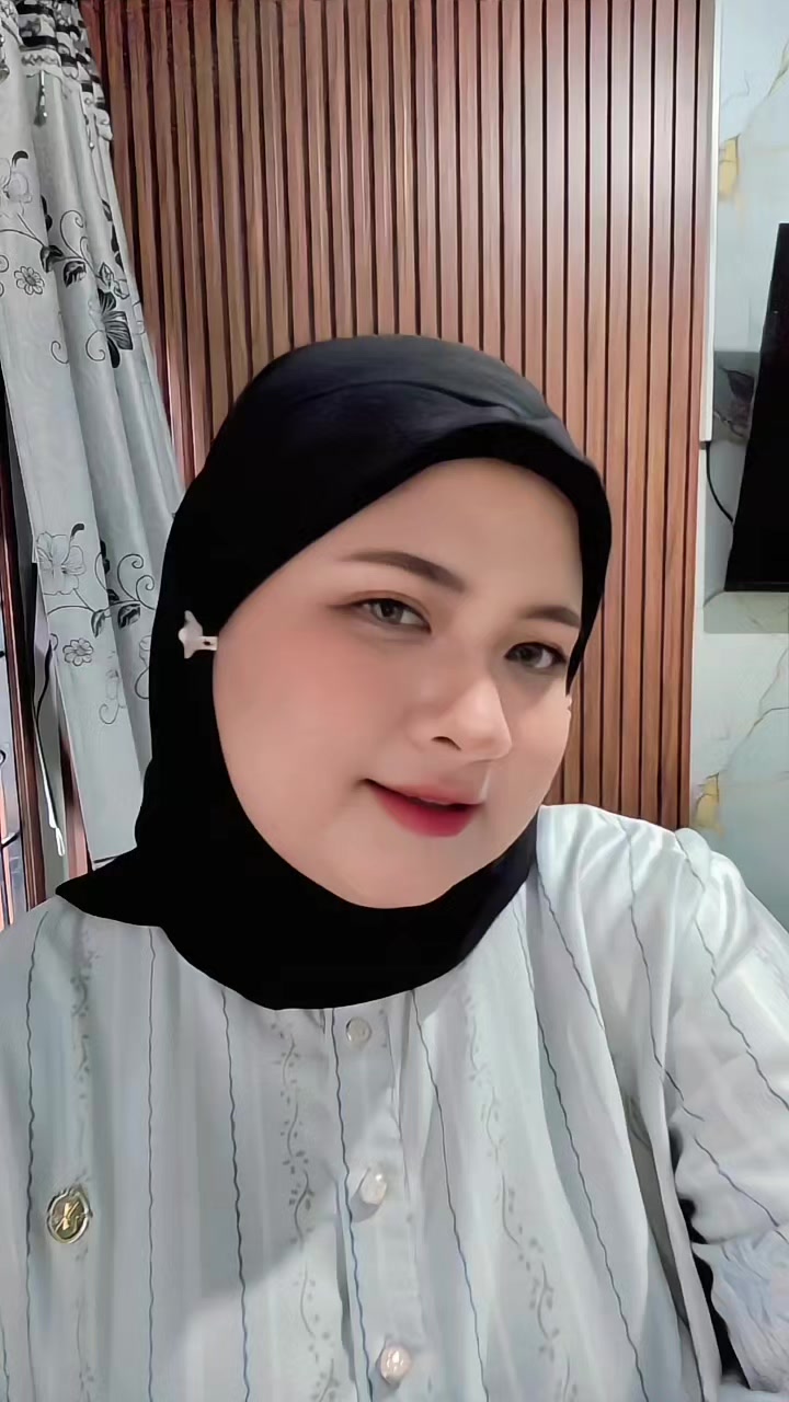 @Hi, ini Juli