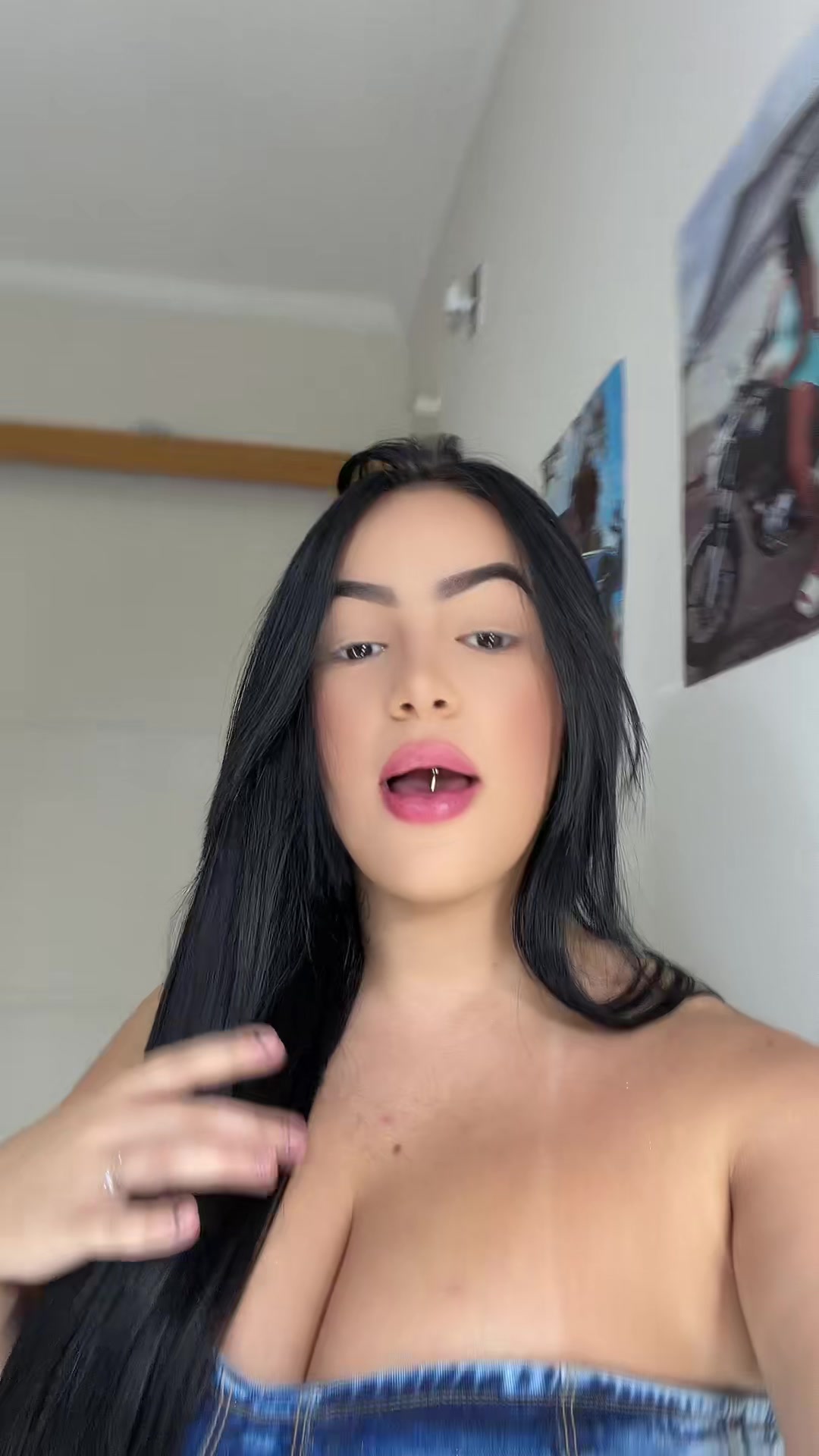 @_juliaaa2