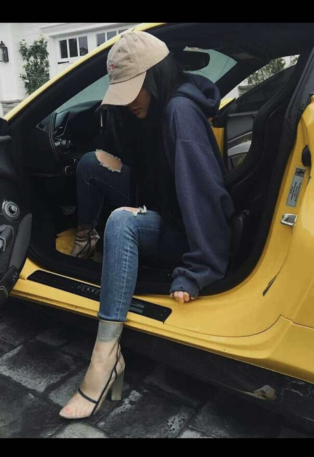 @🪽