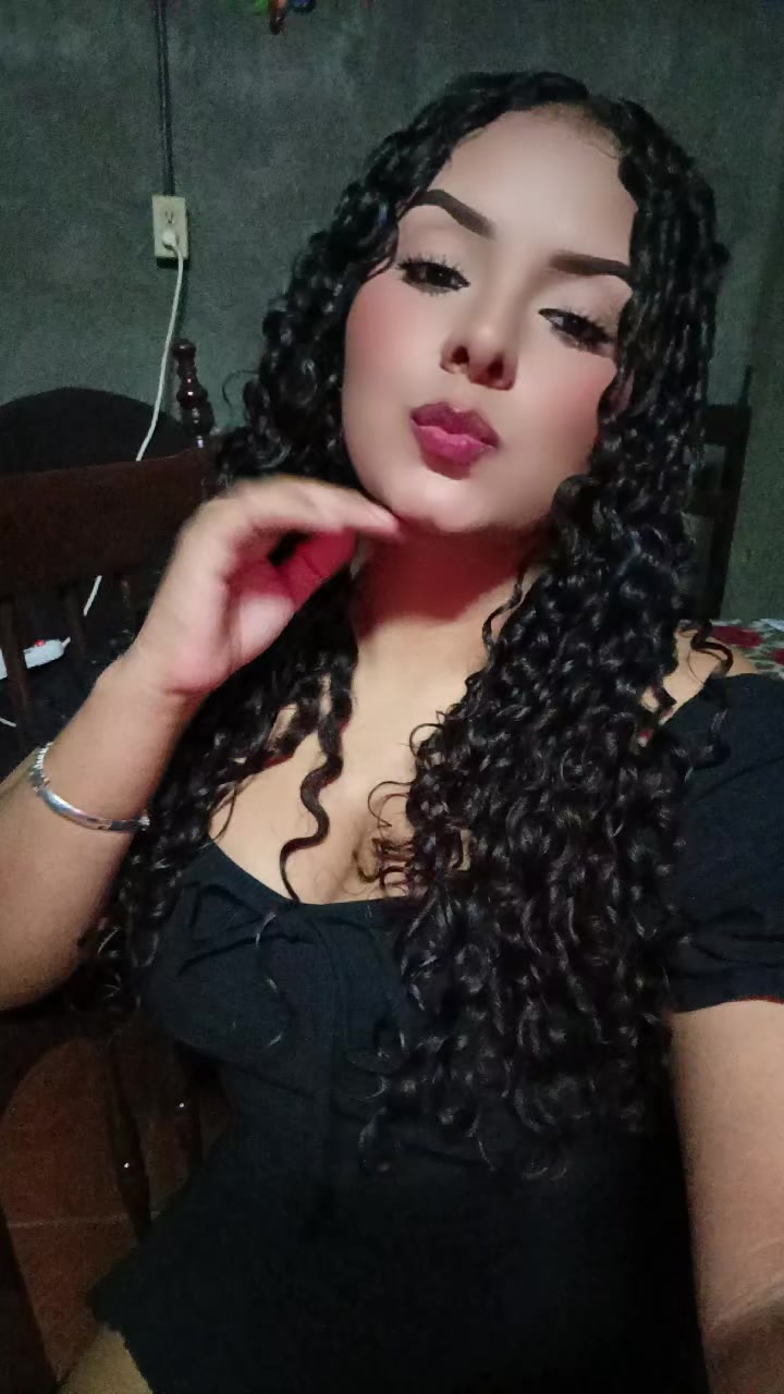 @Sophia🧚🏽♀️