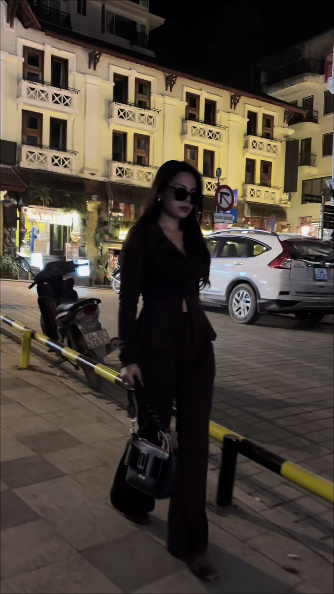 @𝗟𝗨𝗡𝗘