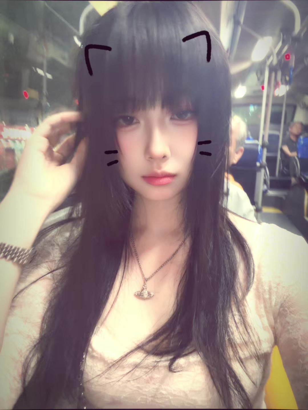 @냐