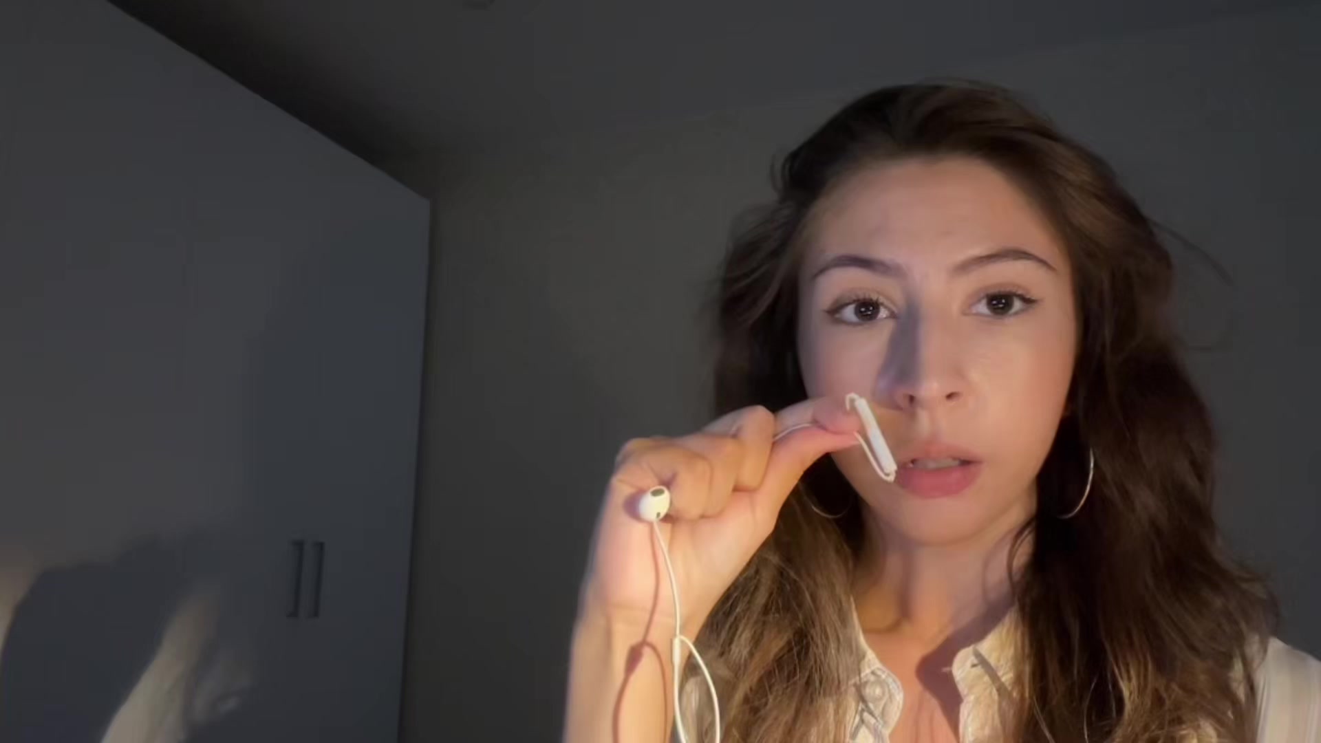 @d.