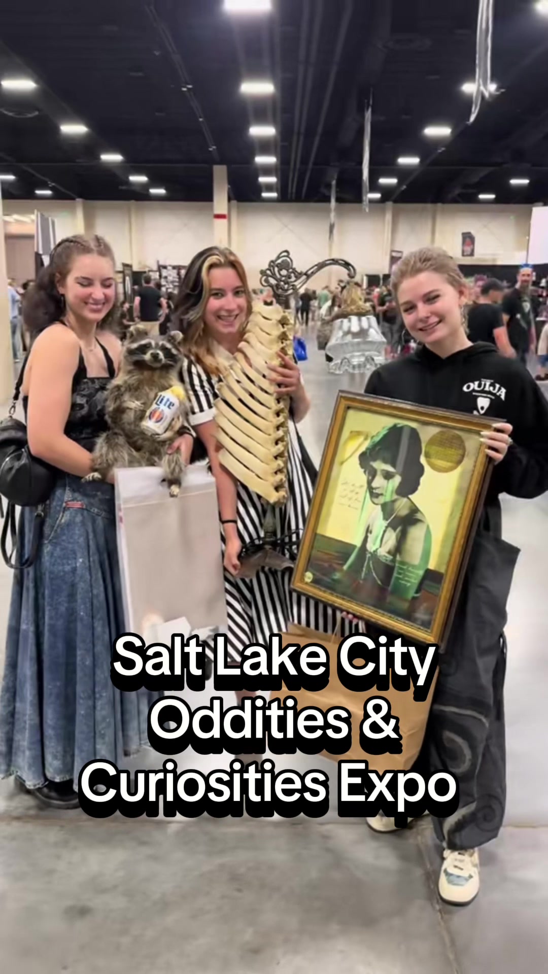@Oddities & Curiosities Expo