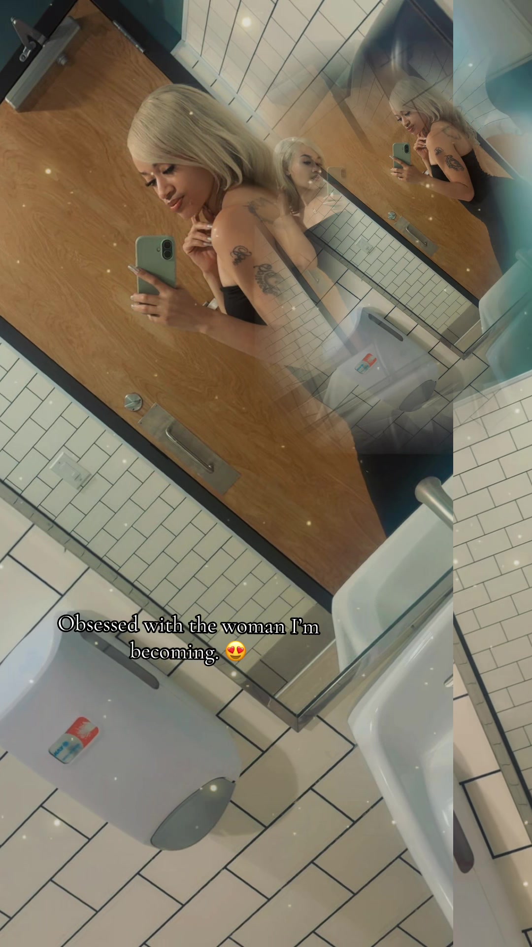 @Nika_Amor