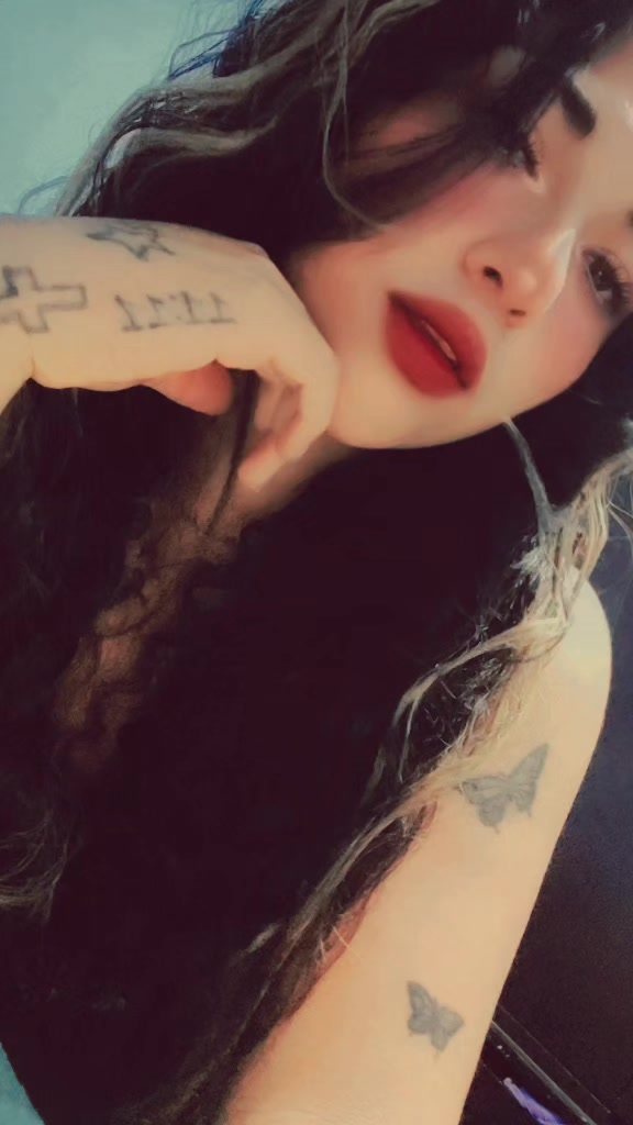 @Hern&aacute;ndez mia 🥰