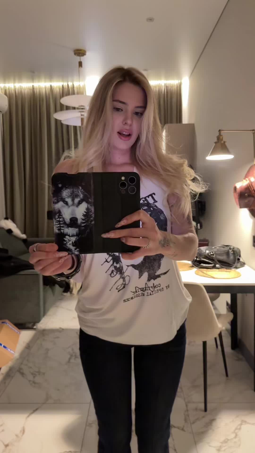 @линуша