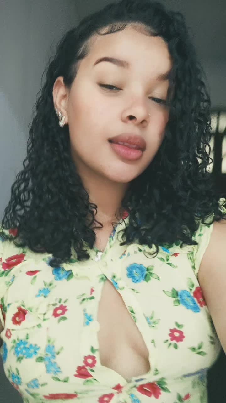 @Vick_Santos🖤