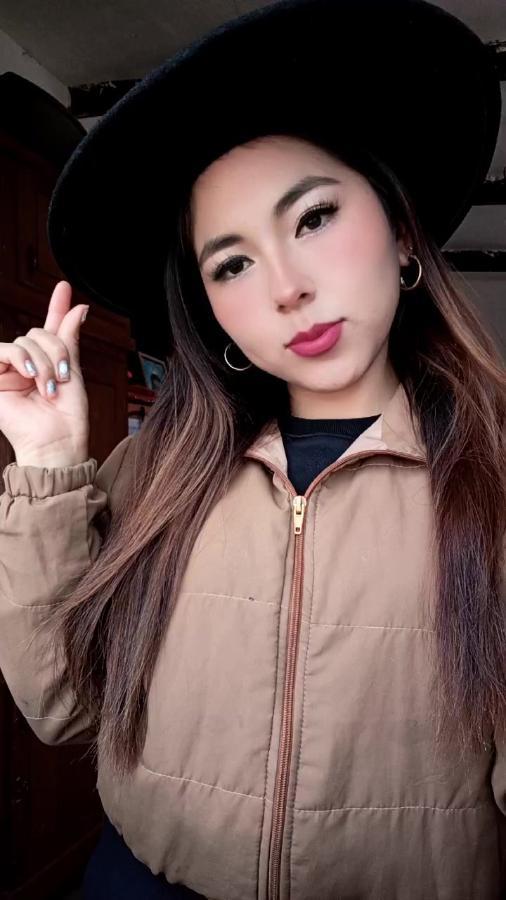 @🌸jhosselinSanchez🐼🌛💜