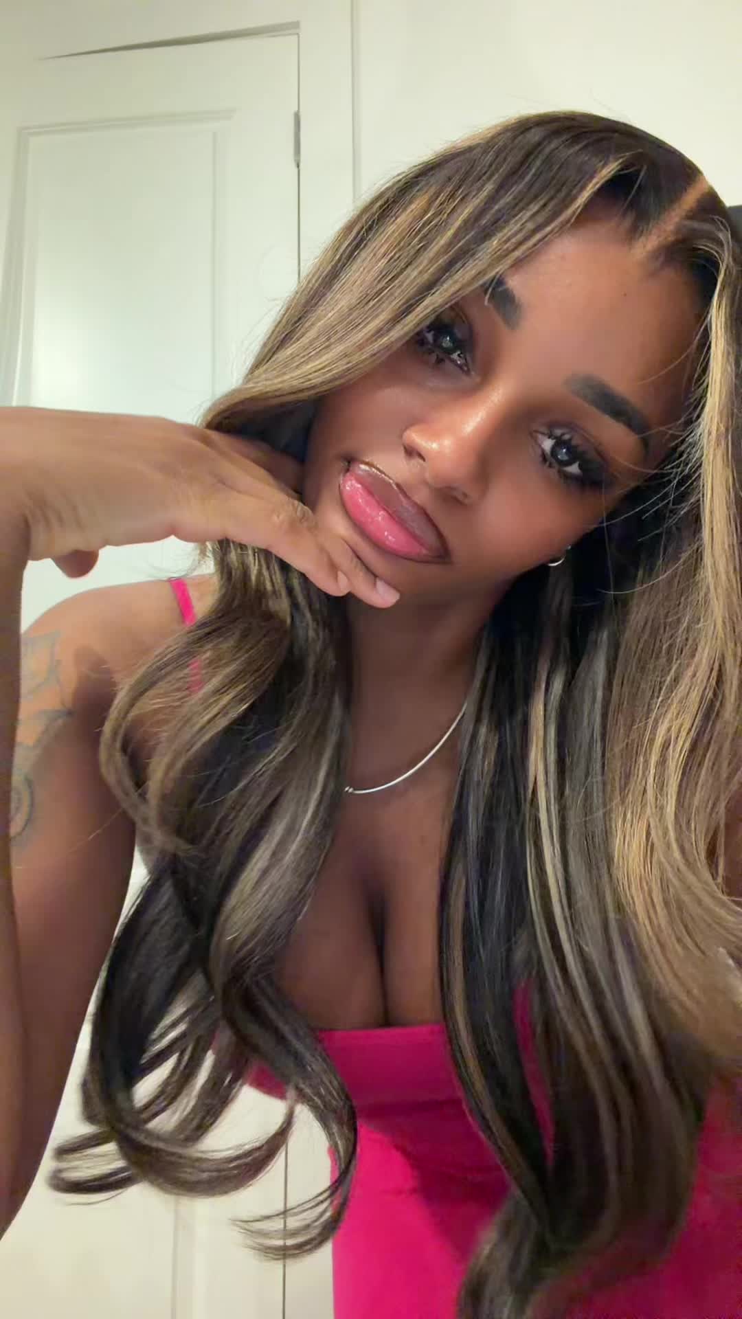 @Ny jenaee
