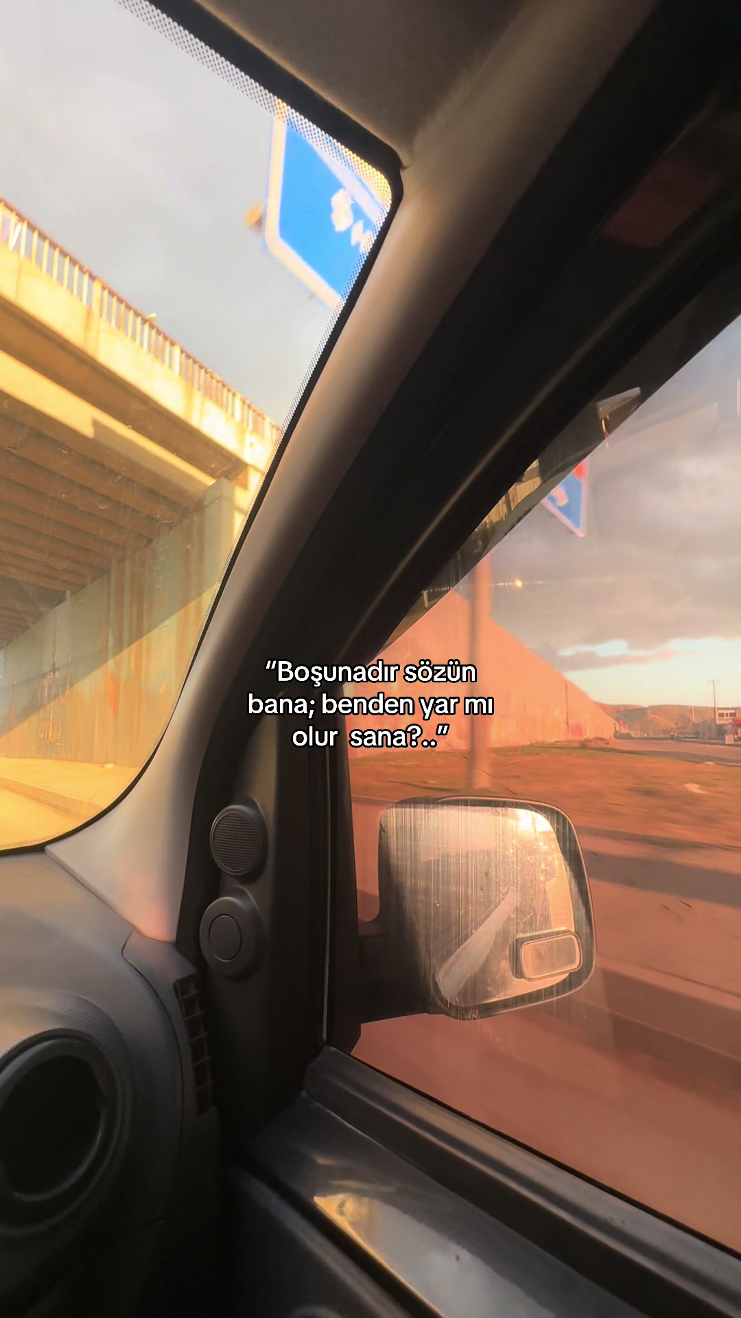 @ℰ