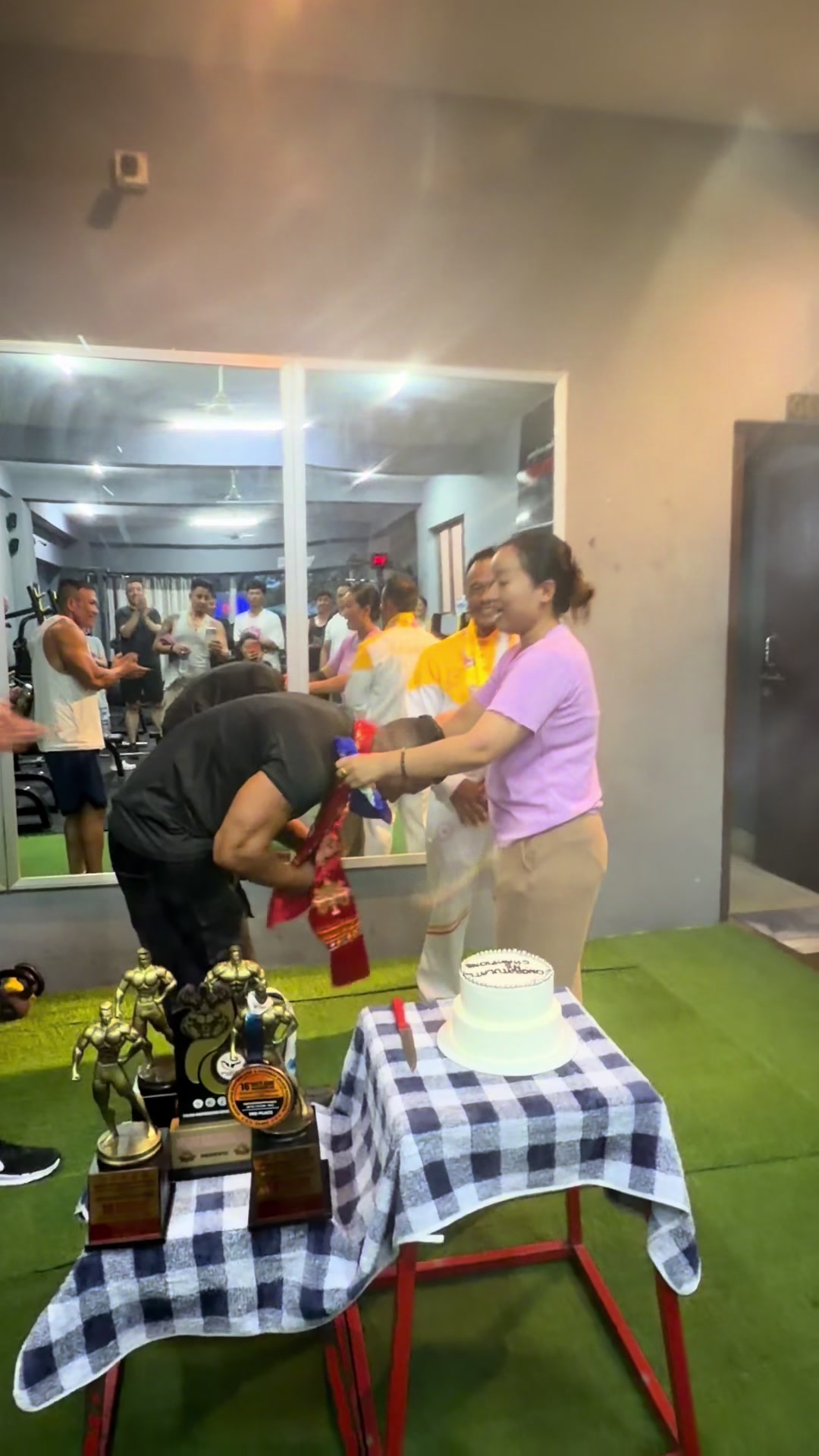 @Gym Shark