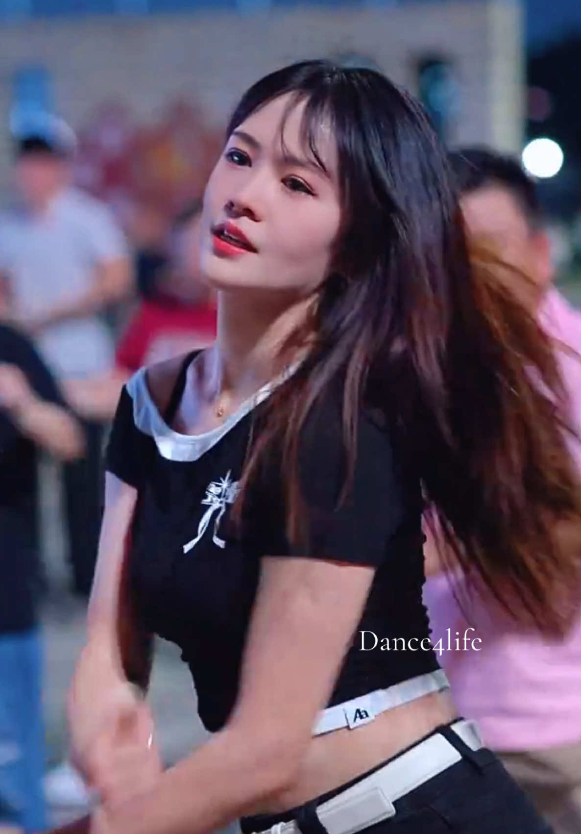 @Dance 4 Life ☑️