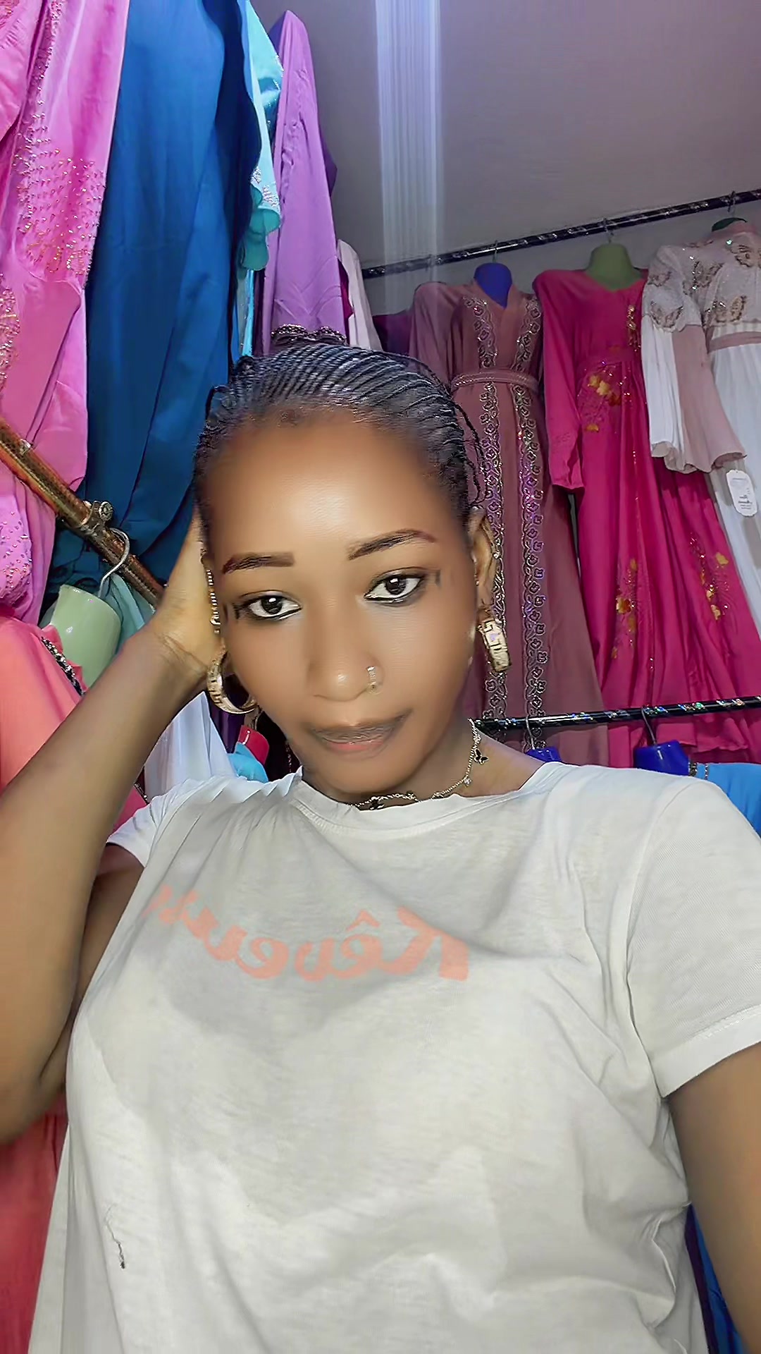 @Awiska Tangara