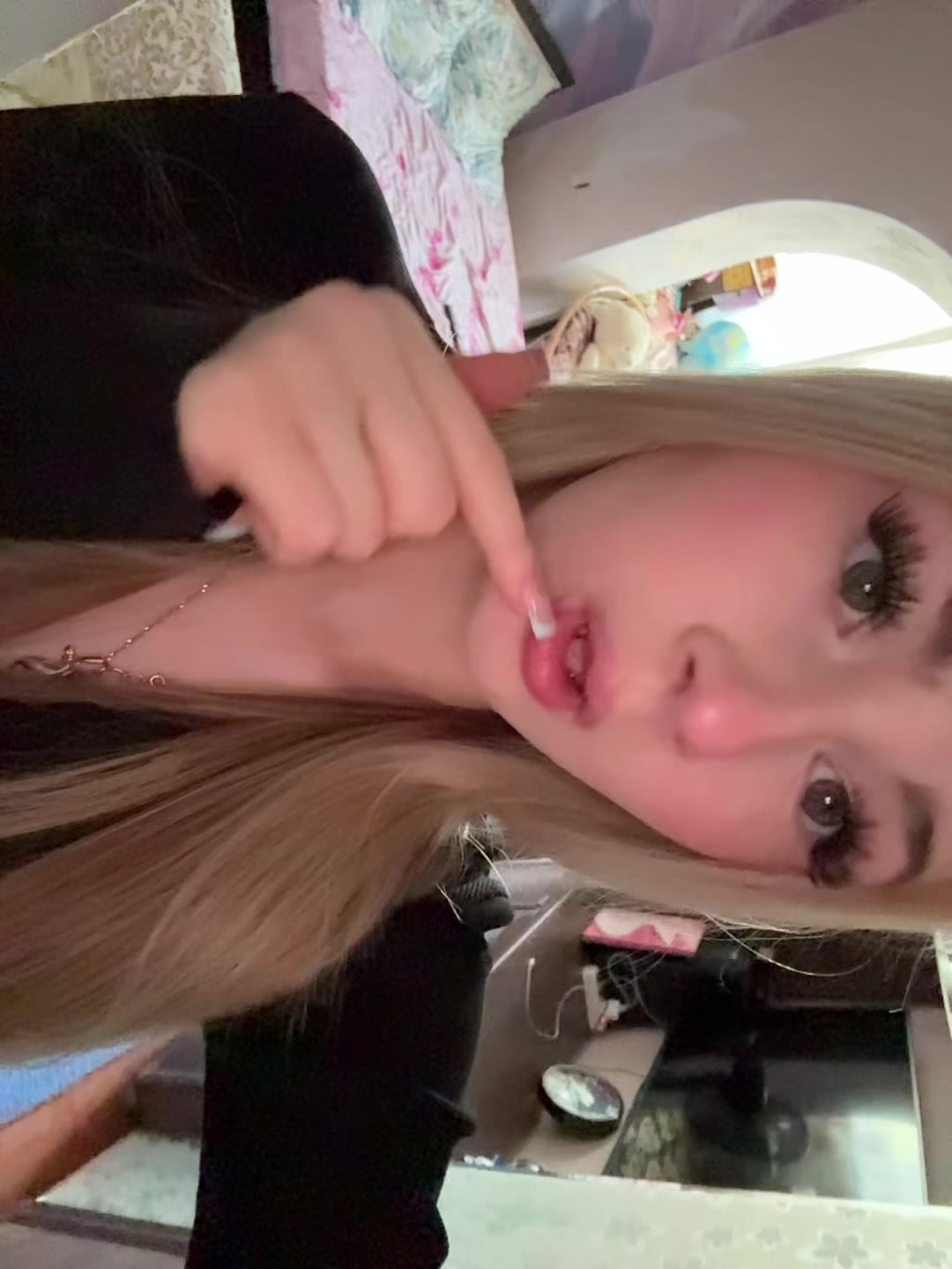 @элюша
