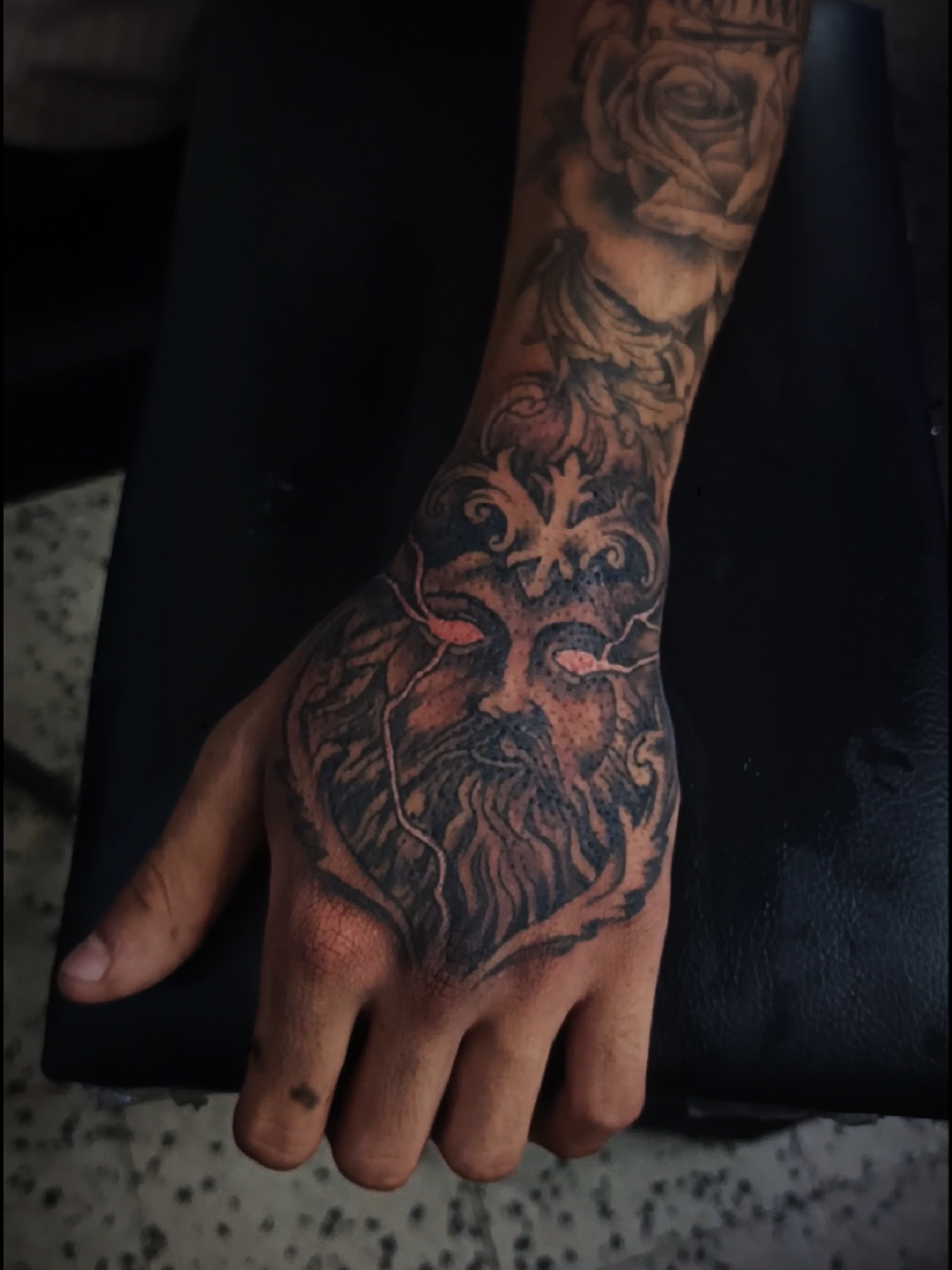 @DAYAN TATTOO MAX