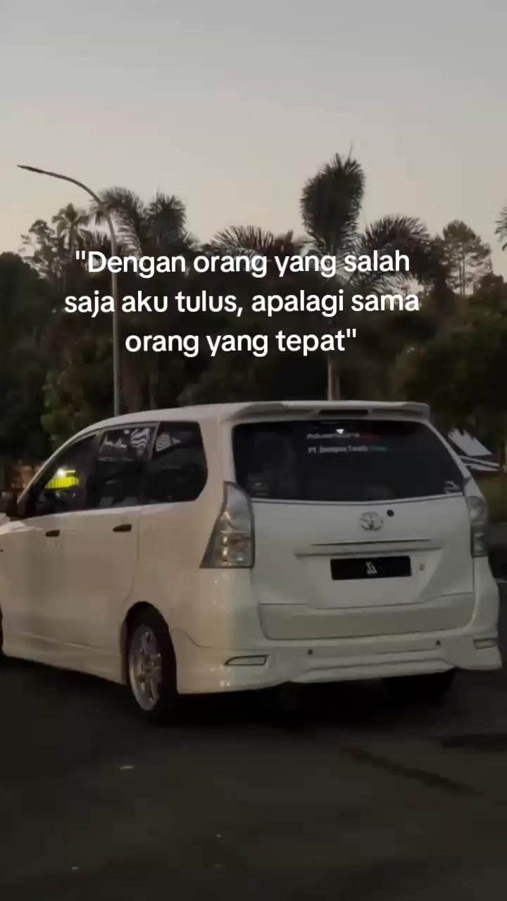 @LuxuryManis