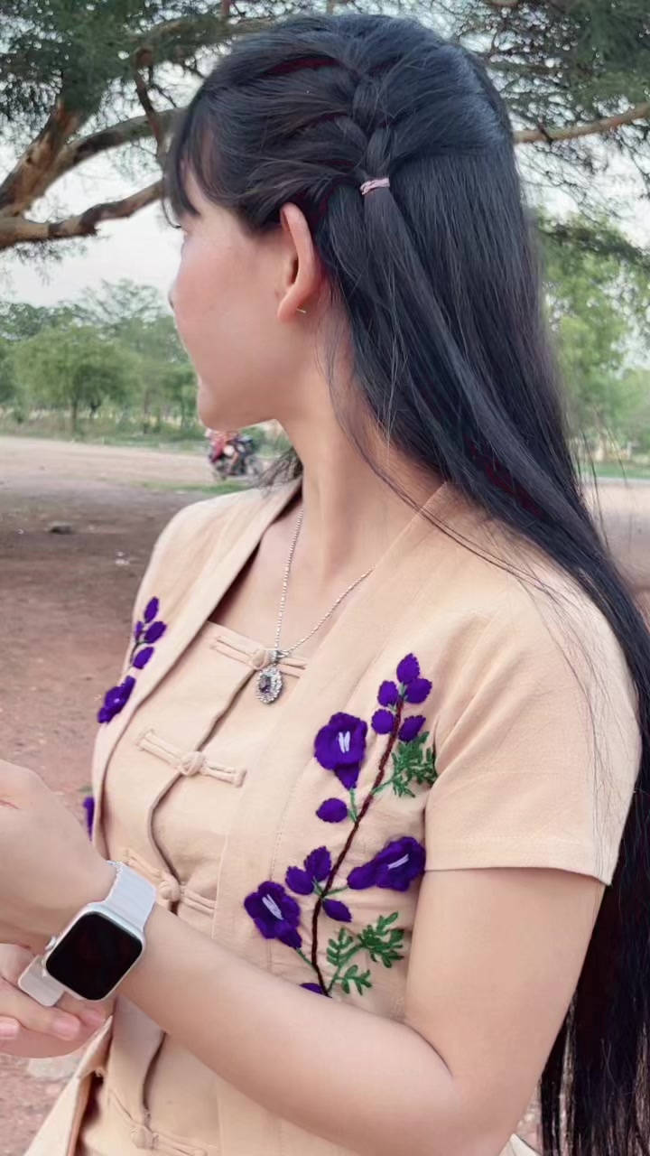 @Wutt Yi (La Wunn San)đ