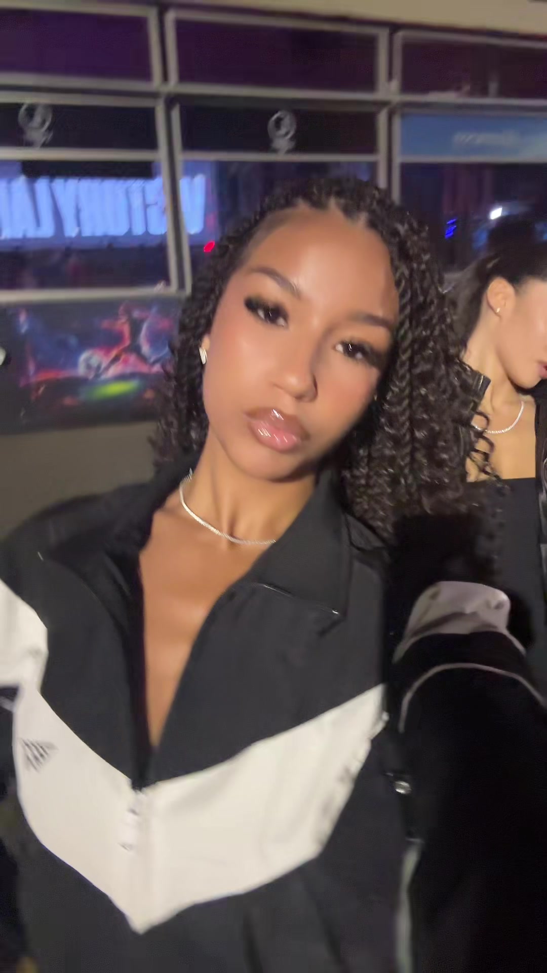 @Kk