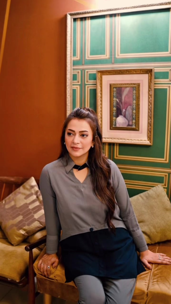 @Hibaalikhan