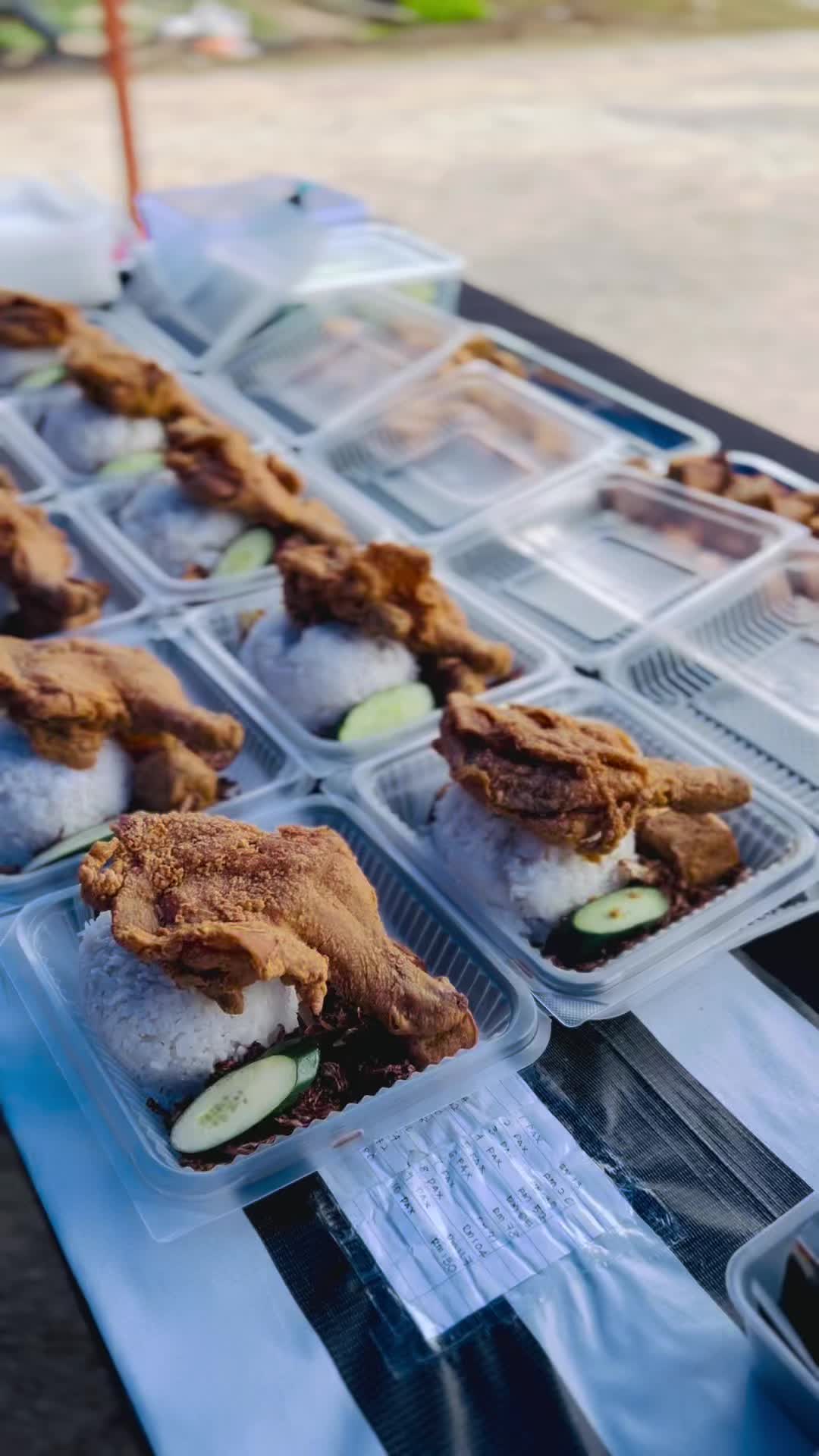 @Nasi Ayam Gepuk Crispy