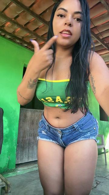 @Roseane