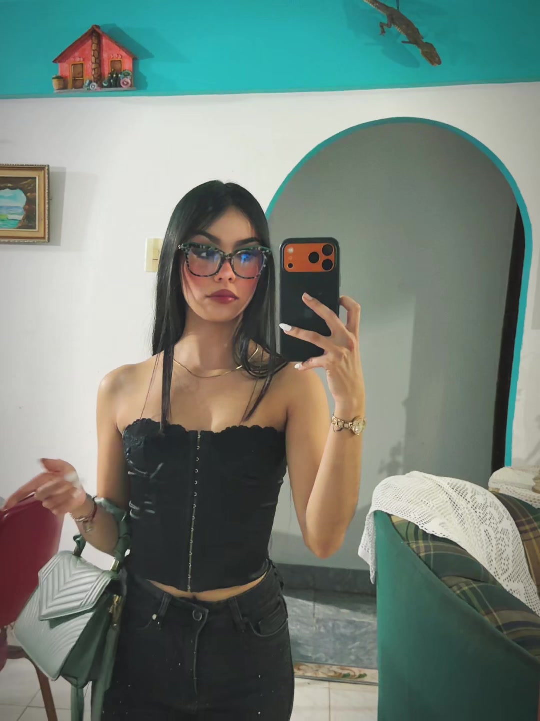 @𝐯𝐚𝐧𝐞