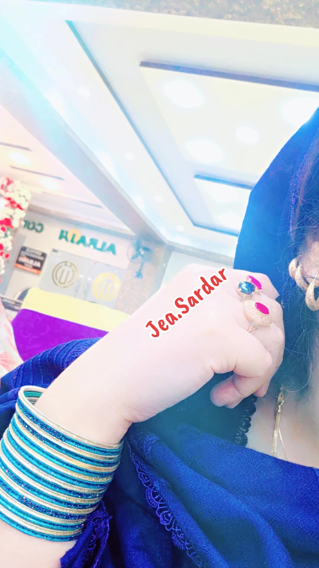 @JEA SARDAR❤️🍁❤️